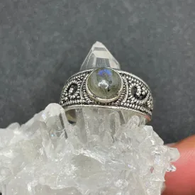 Blue Flash Labradorite Vintage Style Ring (Sz 10)