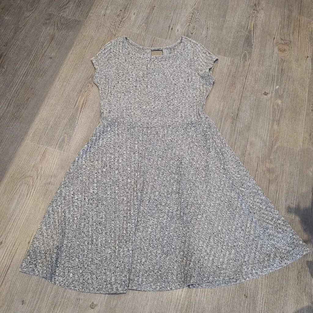 Childrens Place grey dress 10-12Y