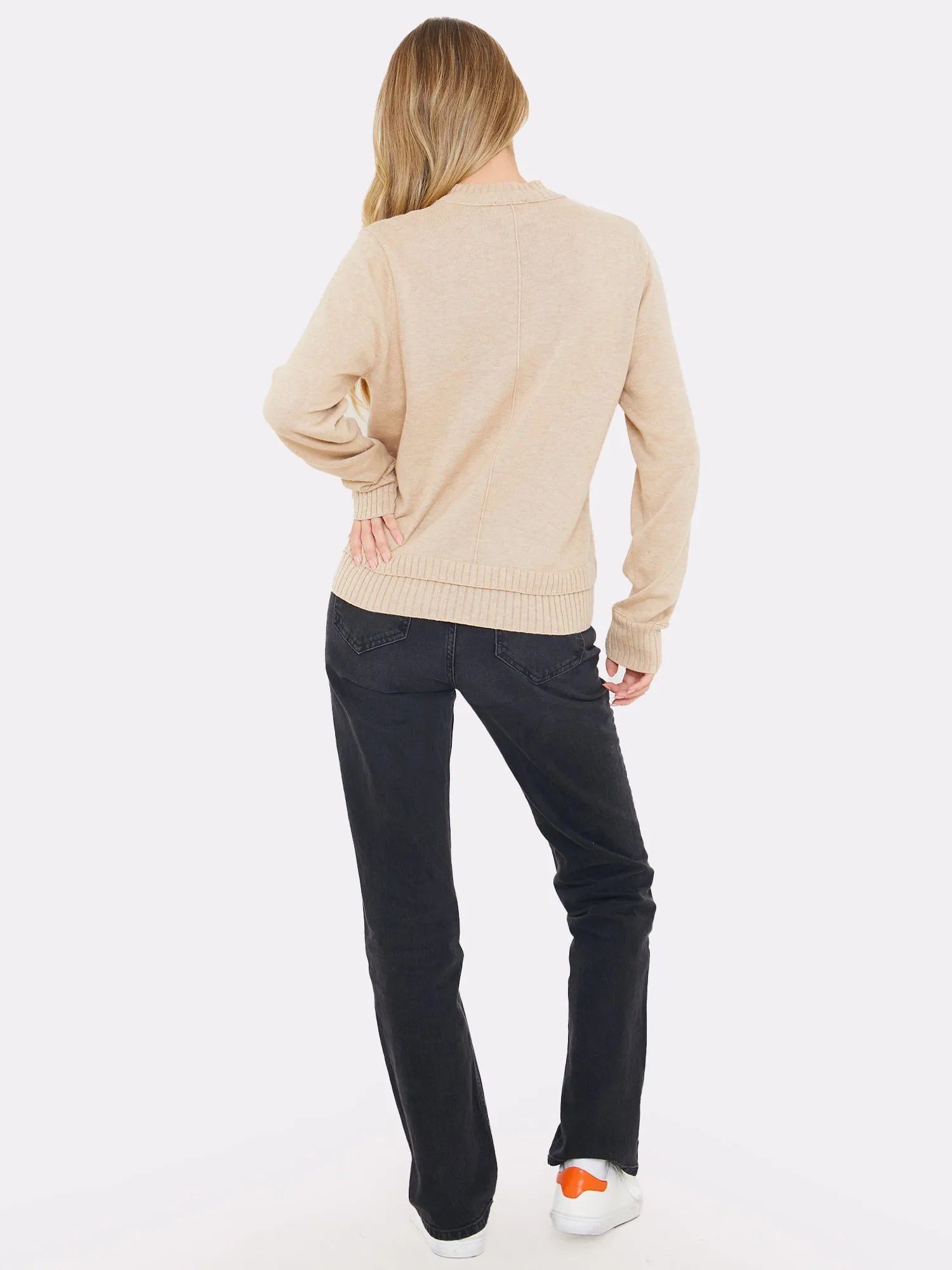 Classic Crew Neck Knit