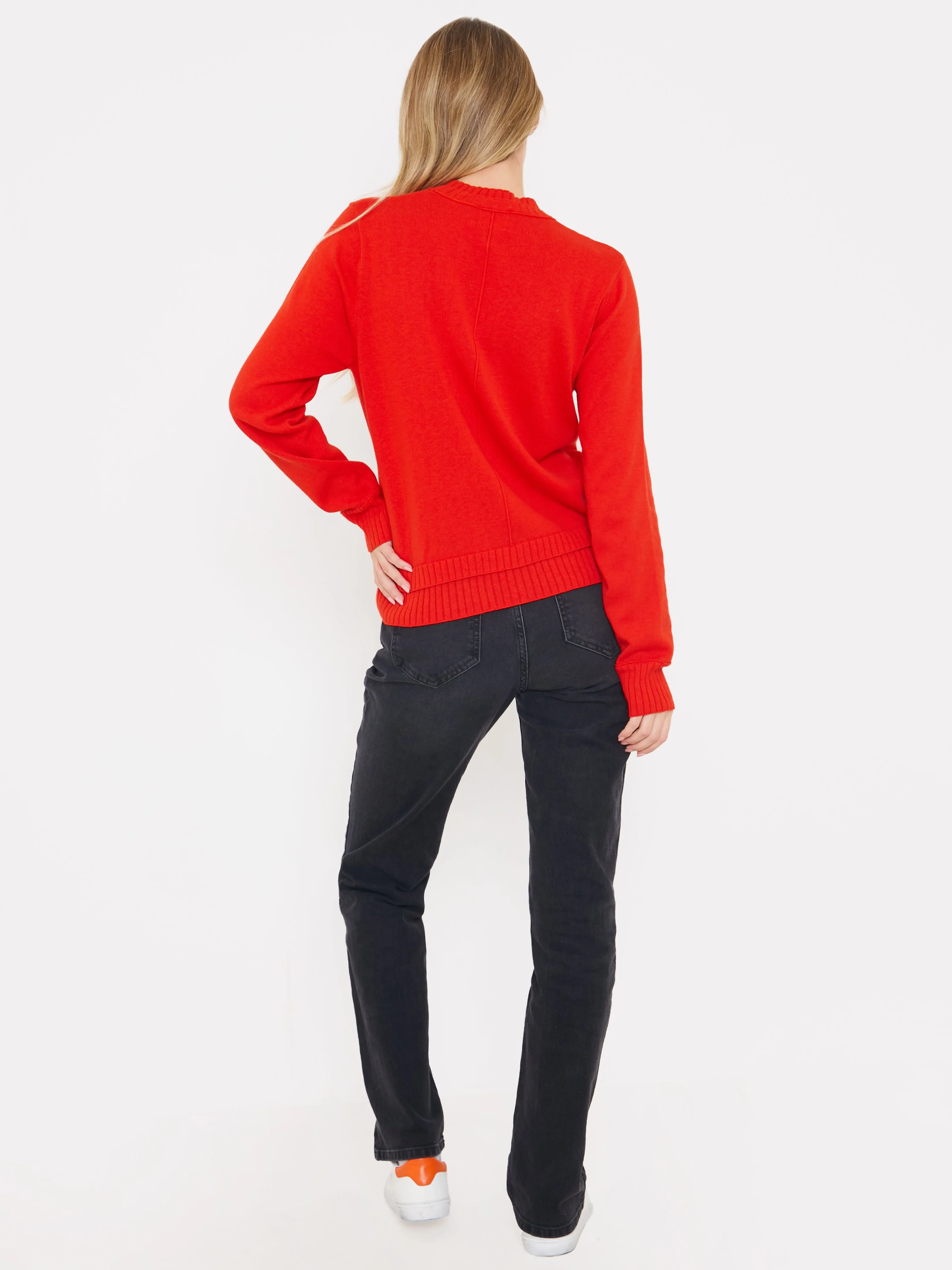 Classic Crew Neck Knit