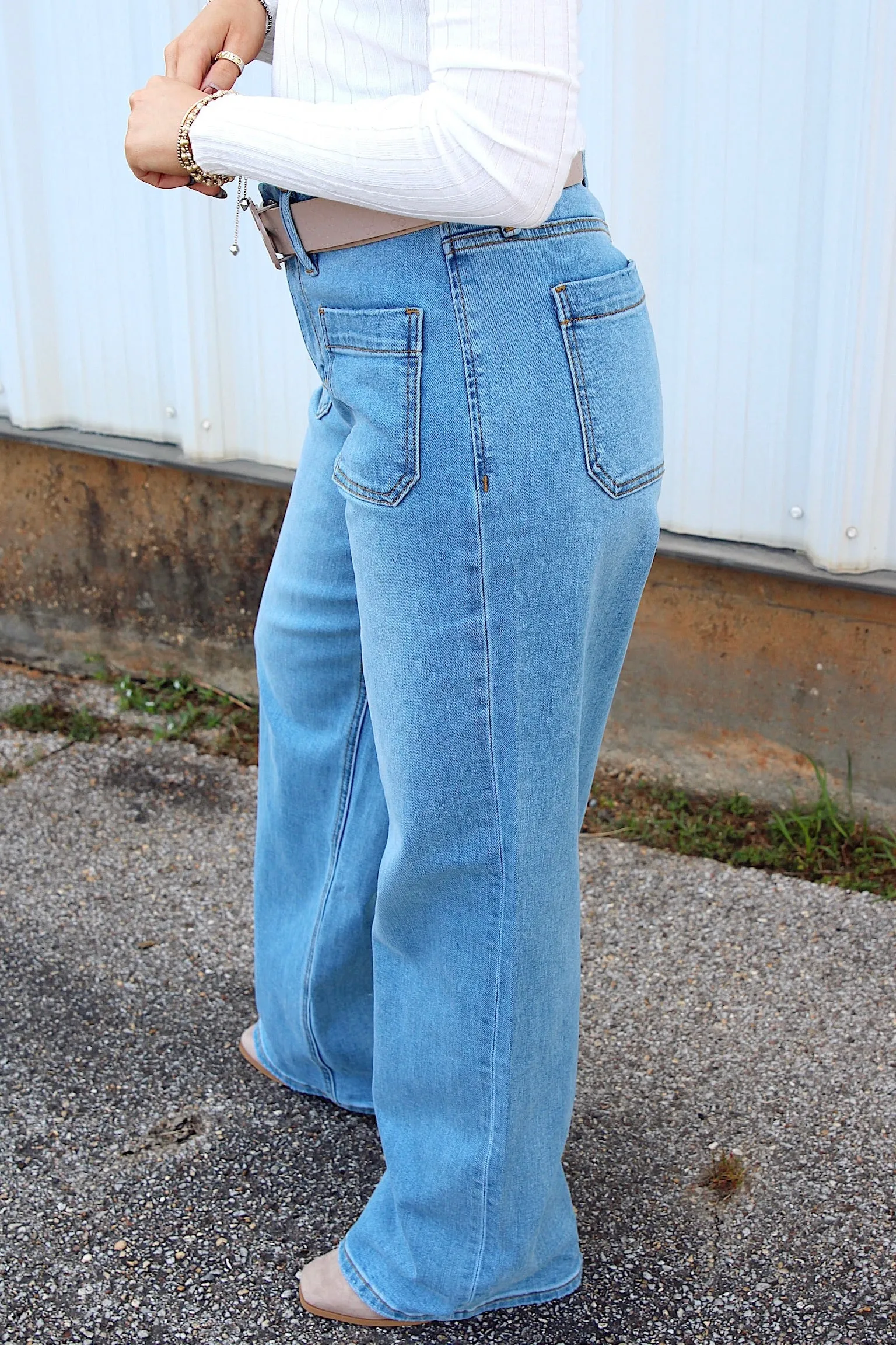 Effortlessly Influential Wide-Leg Jeans