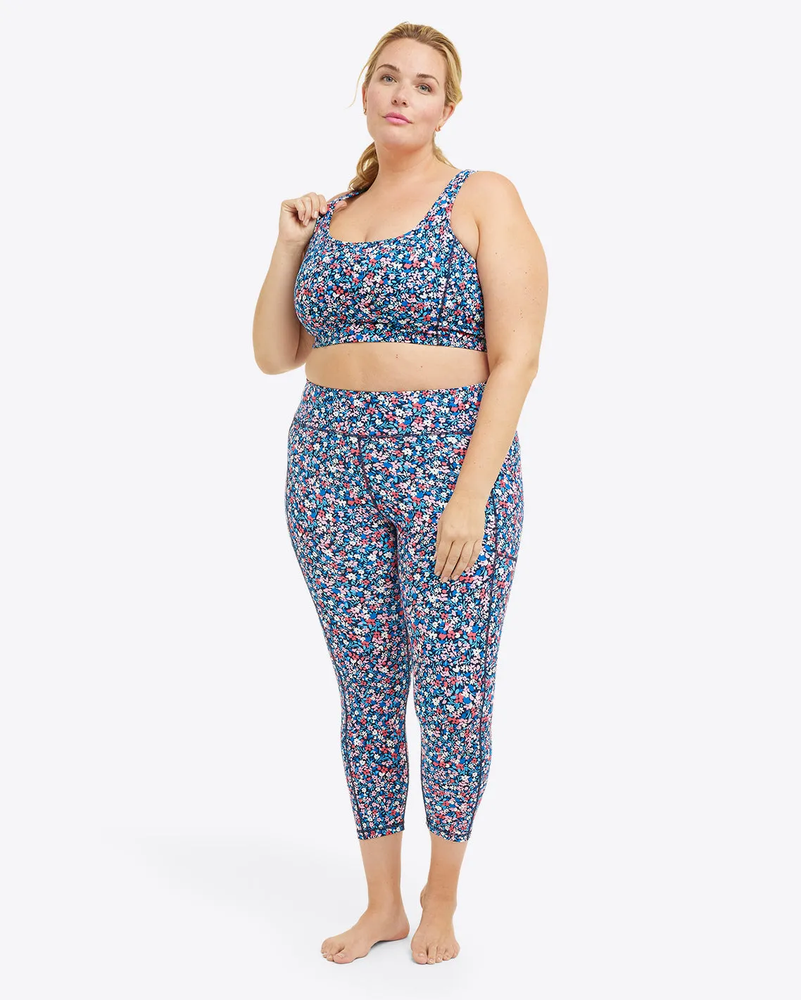 Sports Bra in Allover Ditsy Floral