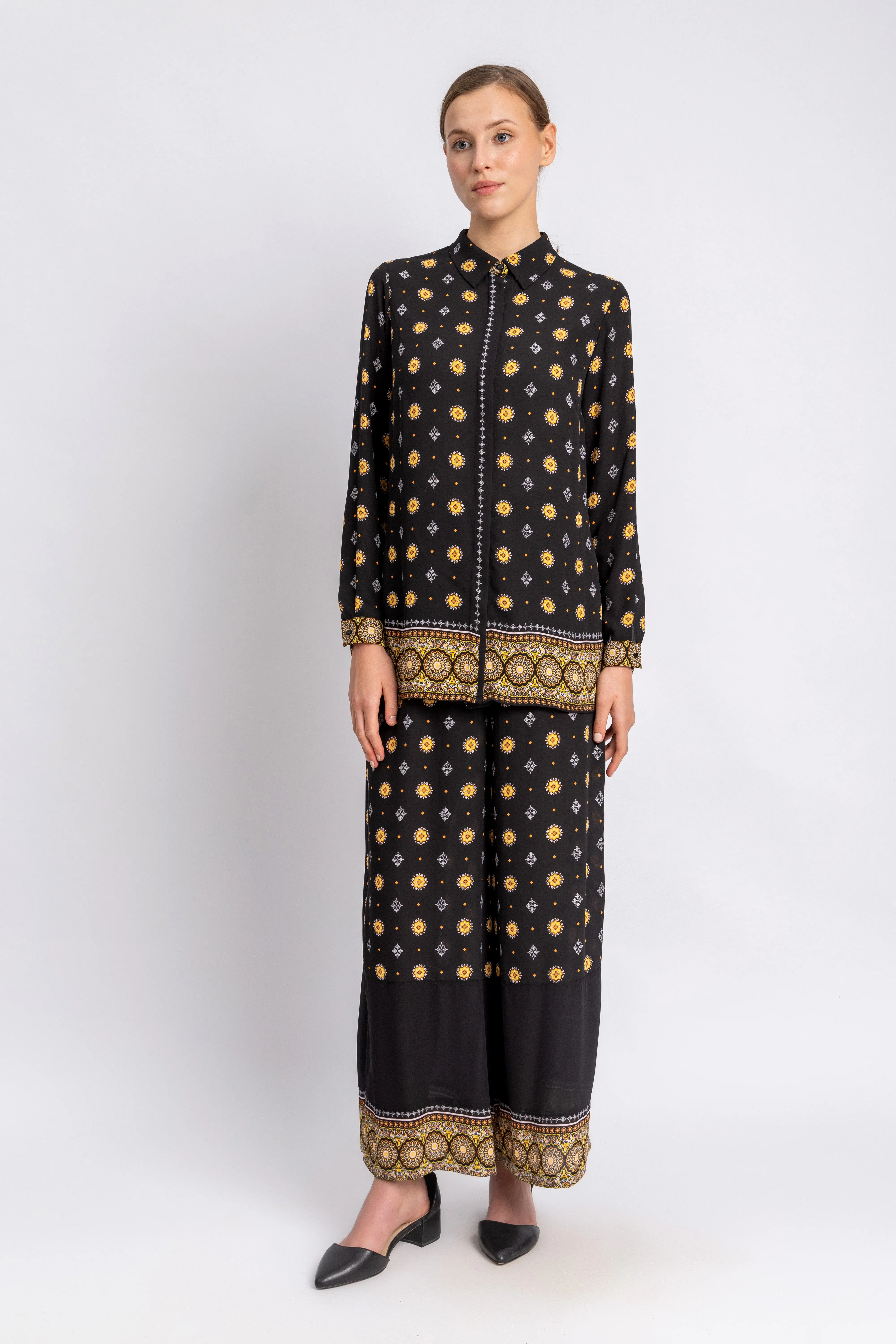 wide leg chiffon pants